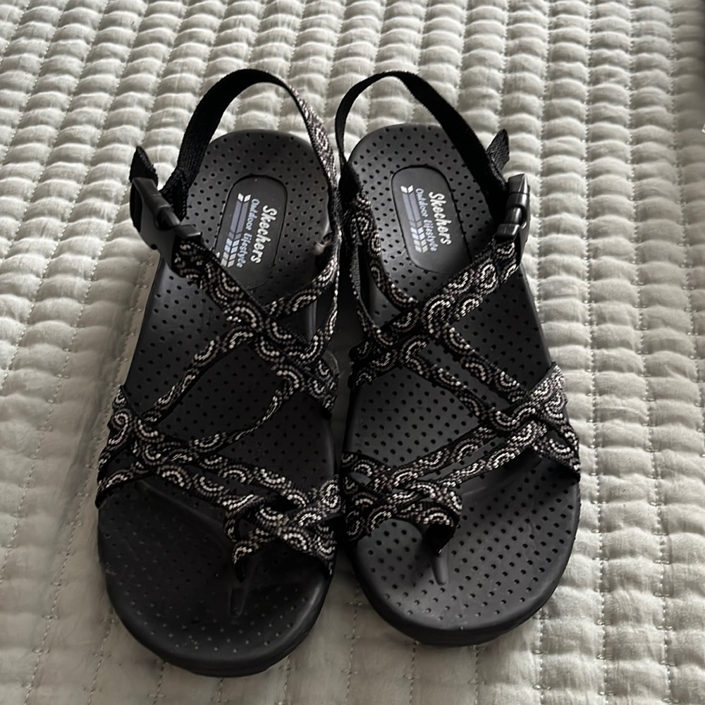 Brand new Sketchers adventure style sandals